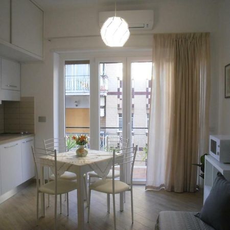 Lovely Little Apartment In Via Aurelia Rome Exterior photo